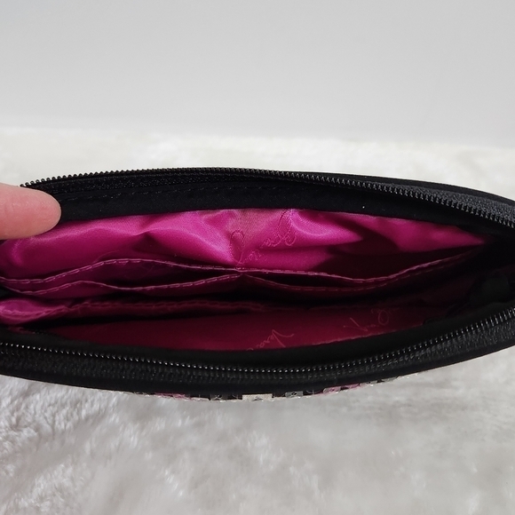 VERA Bradley Shimmer Canterberry Magenta Black White Wallet Wristlet Handbag